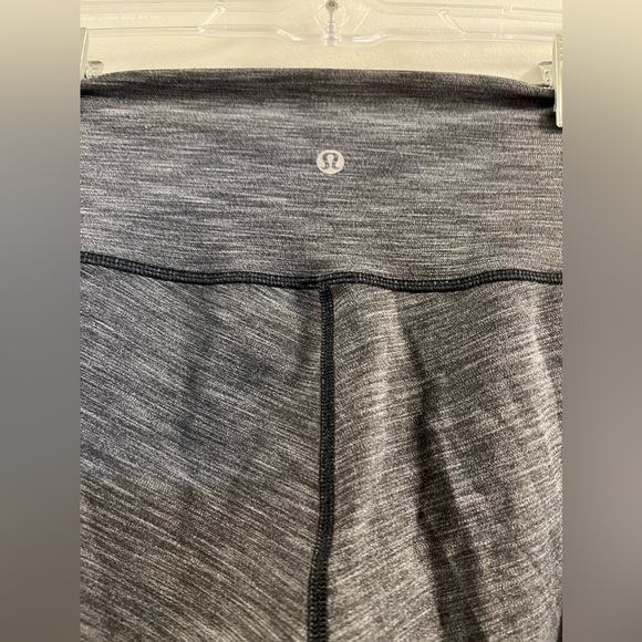 17. Lululemon Wunder Under High-rise Tight - Picture 6 of 10